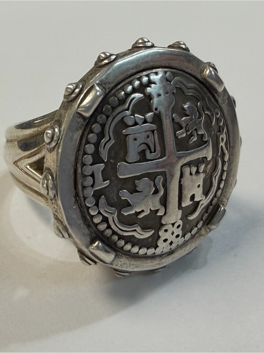 Barry Kieselstein Cord 2010 Sterling Silver Men’s Coin-Style Ring - Silver